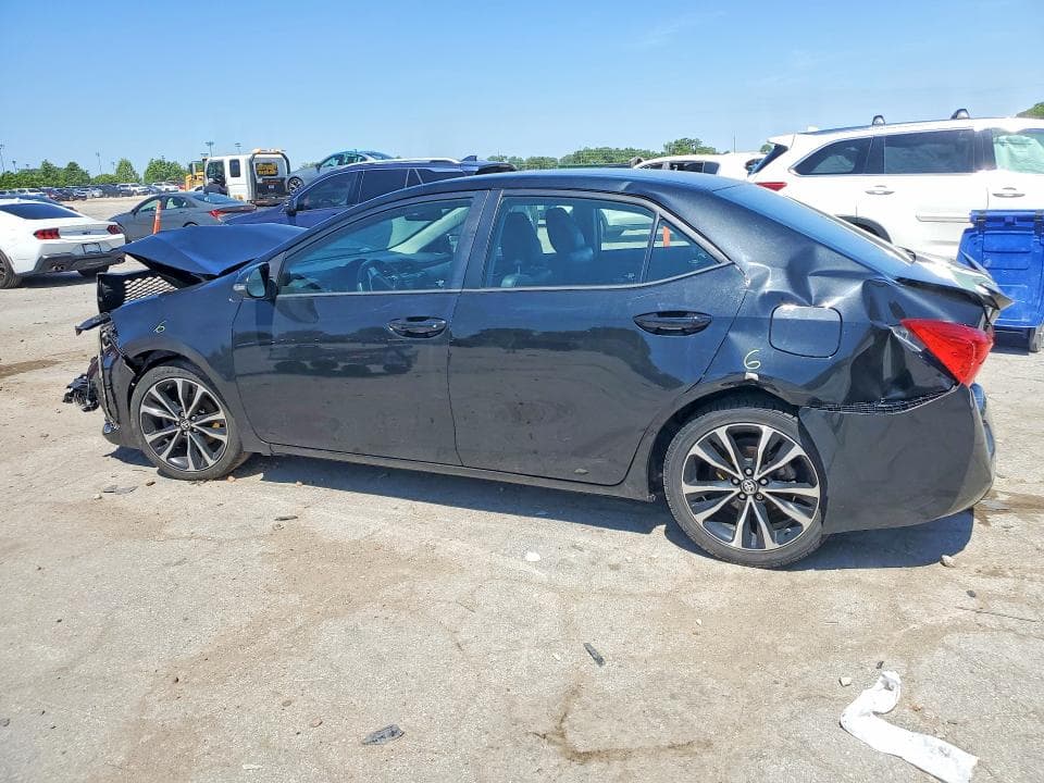 2017 TOYOTA COROLLA SE 2