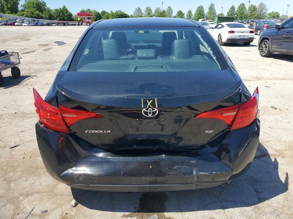 2017 TOYOTA COROLLA SE 6