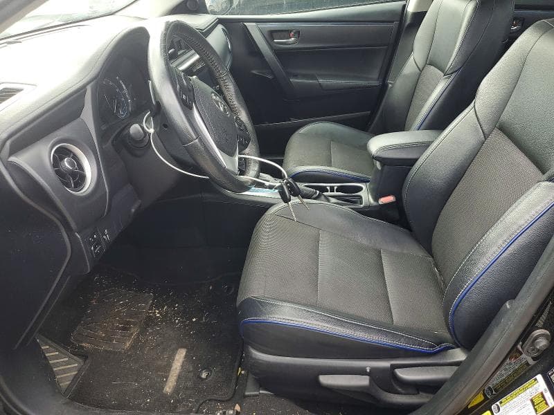 2017 TOYOTA COROLLA SE 7