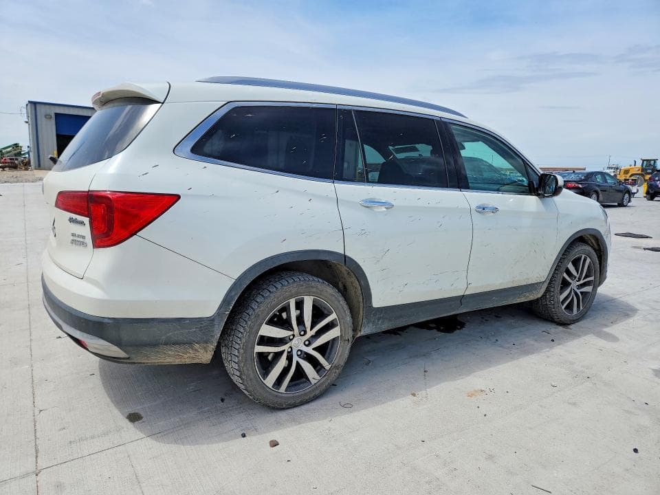 2017 HONDA PILOT ELITE ELITE 3