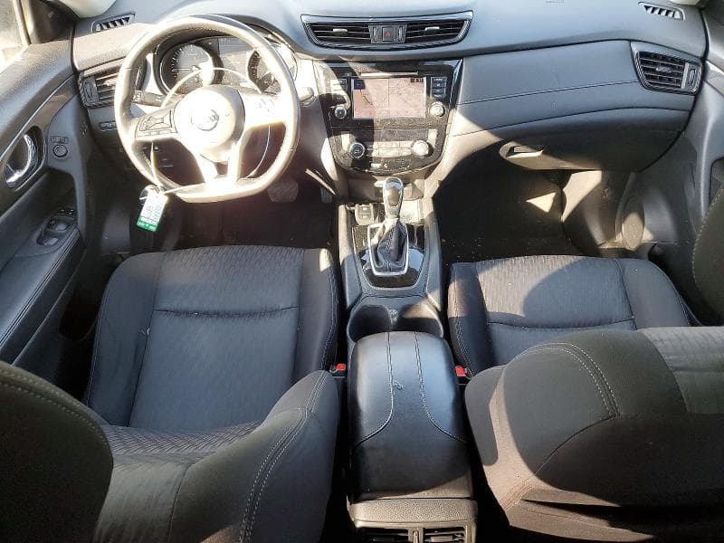 2019 NISSAN ROGUE SV 8
