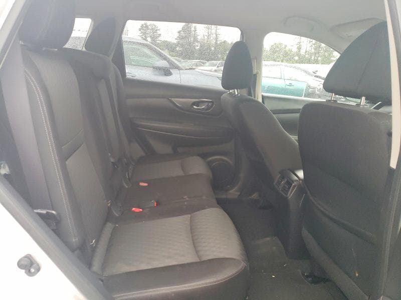 2019 NISSAN ROGUE SV 10