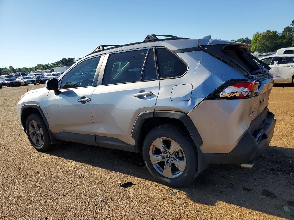 2023 TOYOTA RAV4 XLE XLE 2