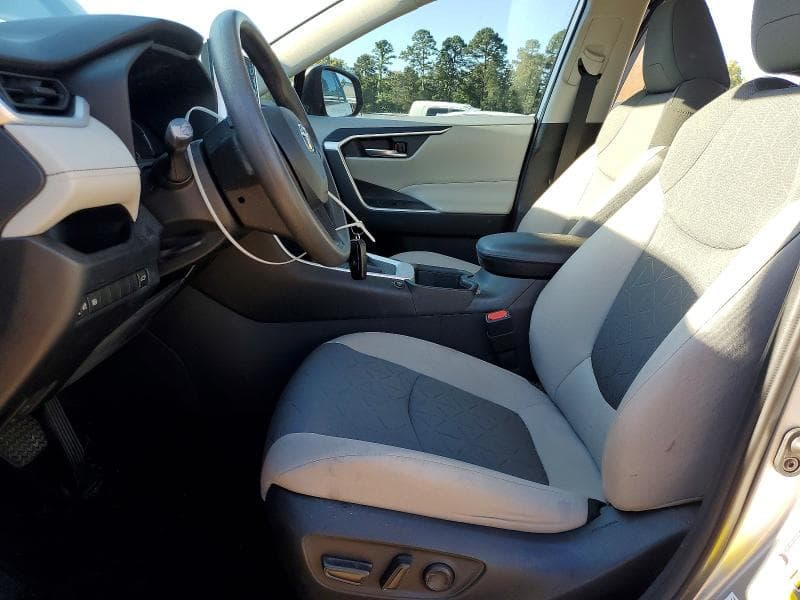 2023 TOYOTA RAV4 XLE XLE 7