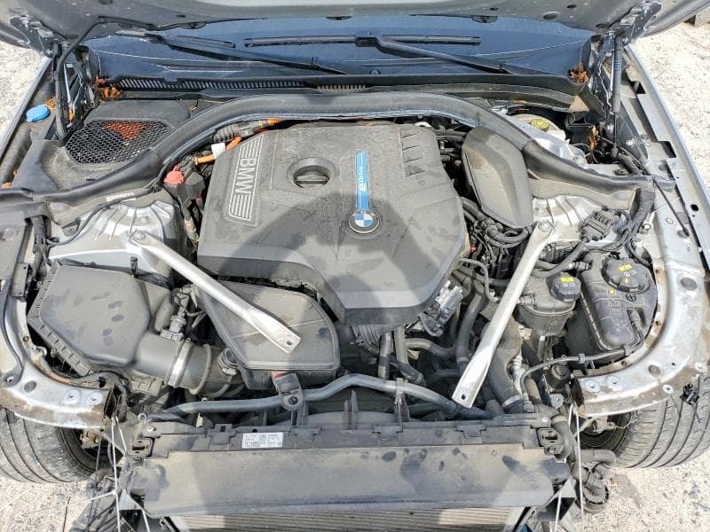 2018 BMW 530E 11
