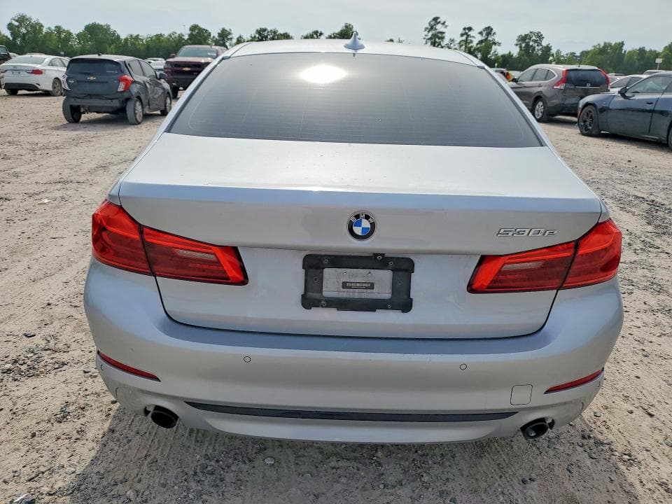 2018 BMW 530E 6
