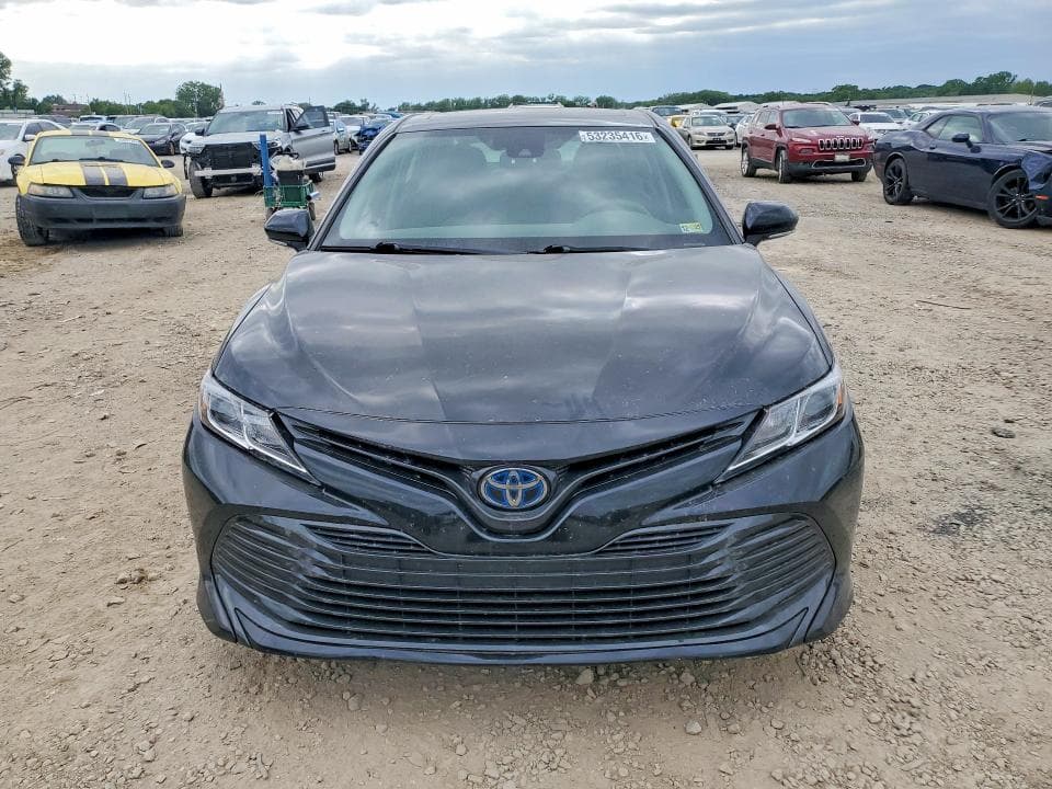 2020 TOYOTA CAMRY LE 5
