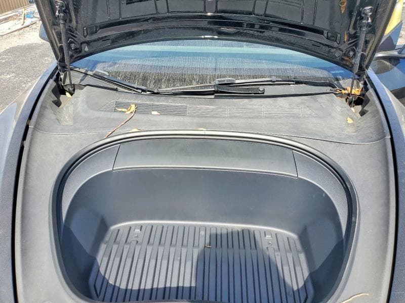 2024 TESLA MODEL 3 11