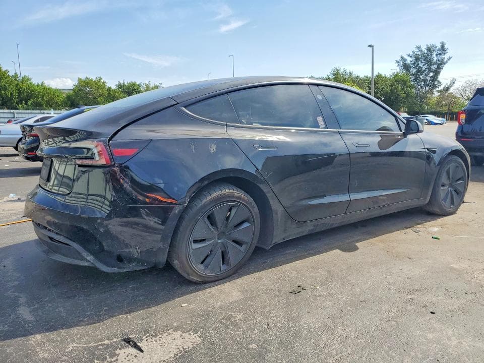 2024 TESLA MODEL 3 3