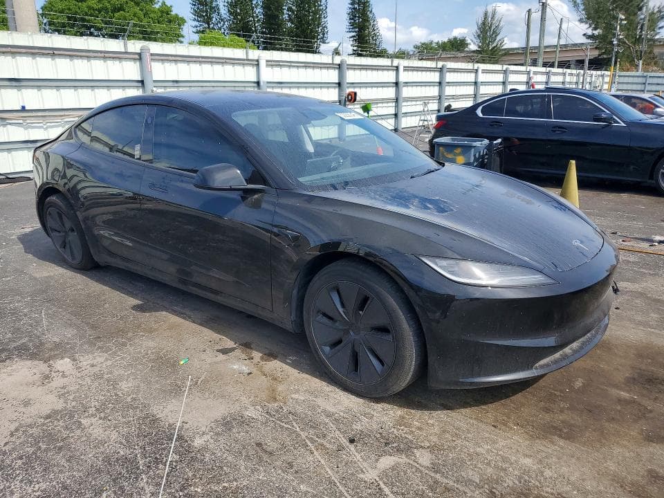 2024 TESLA MODEL 3 4