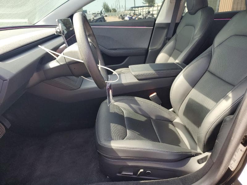 2024 TESLA MODEL 3 7