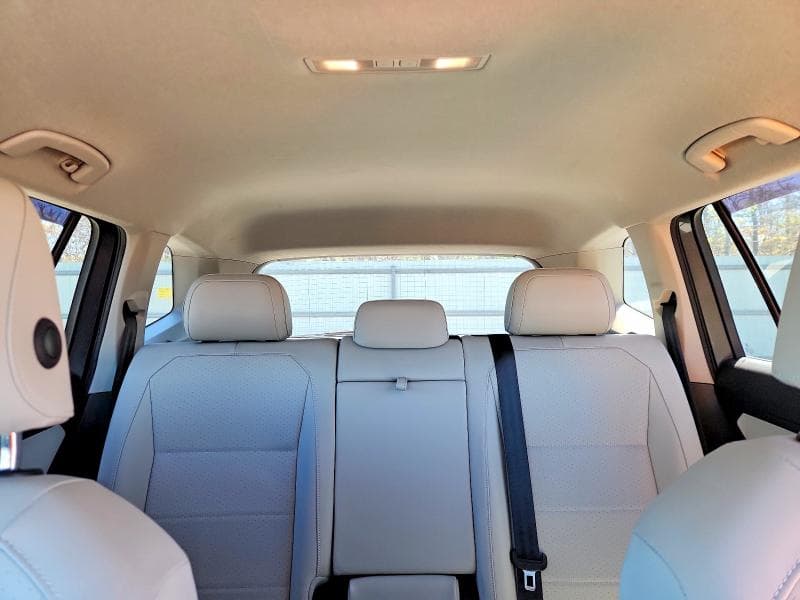 2018 VOLKSWAGEN TIGUAN SE 10