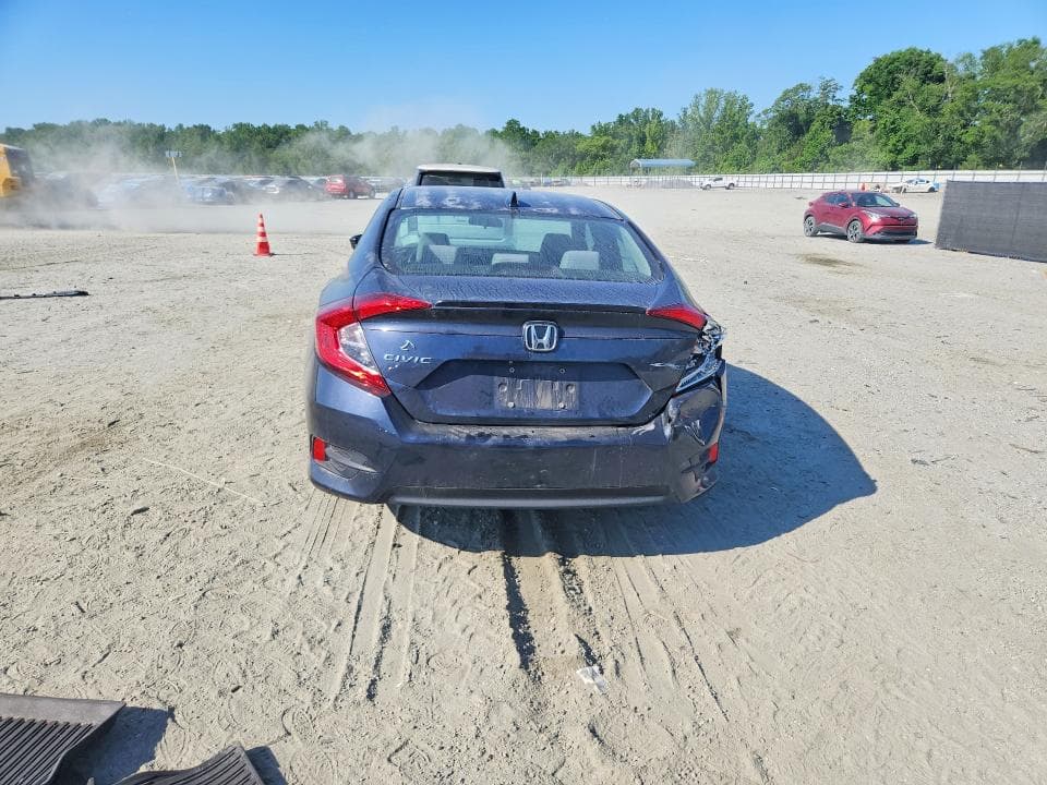 2018 HONDA CIVIC EX 6