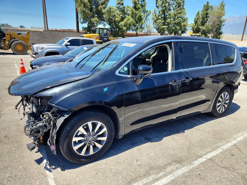 2024 CHRYSLER PACIFICA HYBRID SELECT - 1