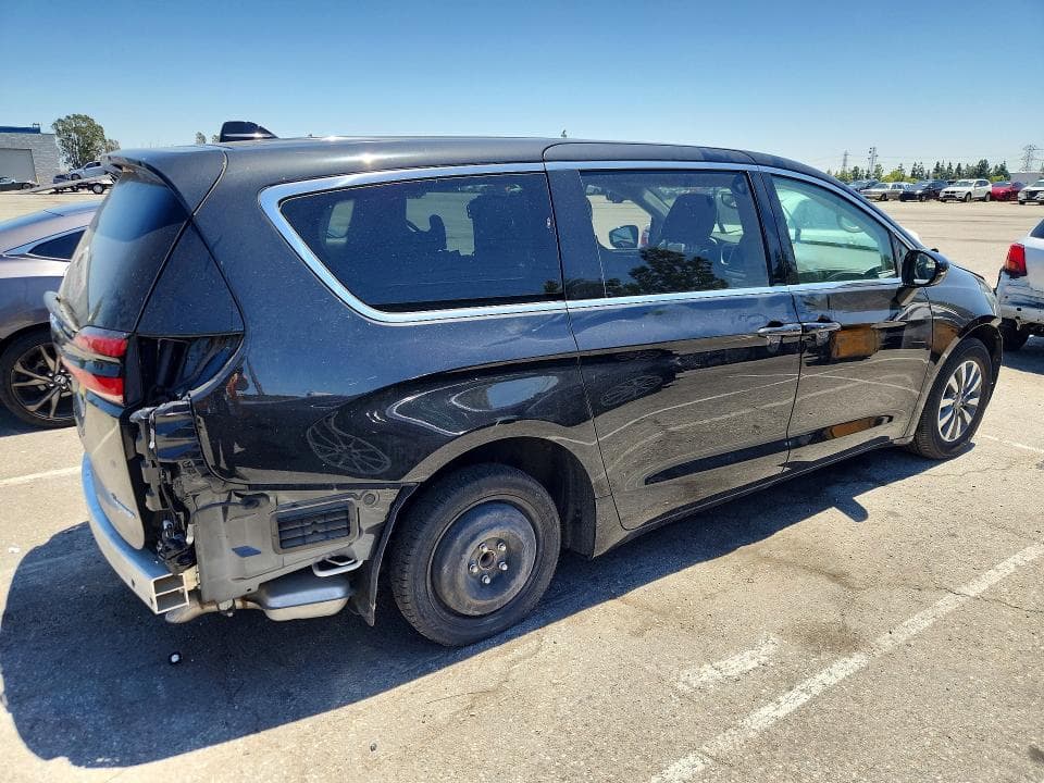 2024 CHRYSLER PACIFICA HYBRID SELECT 3