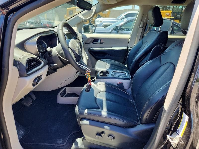 2024 CHRYSLER PACIFICA HYBRID SELECT 7