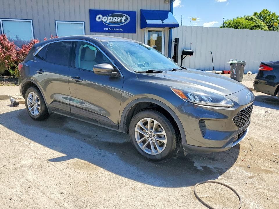 2020 FORD ESCAPE SE 5