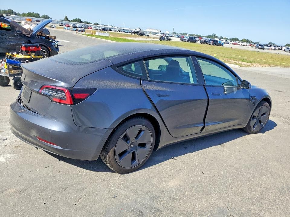 2022 TESLA MODEL 3 3