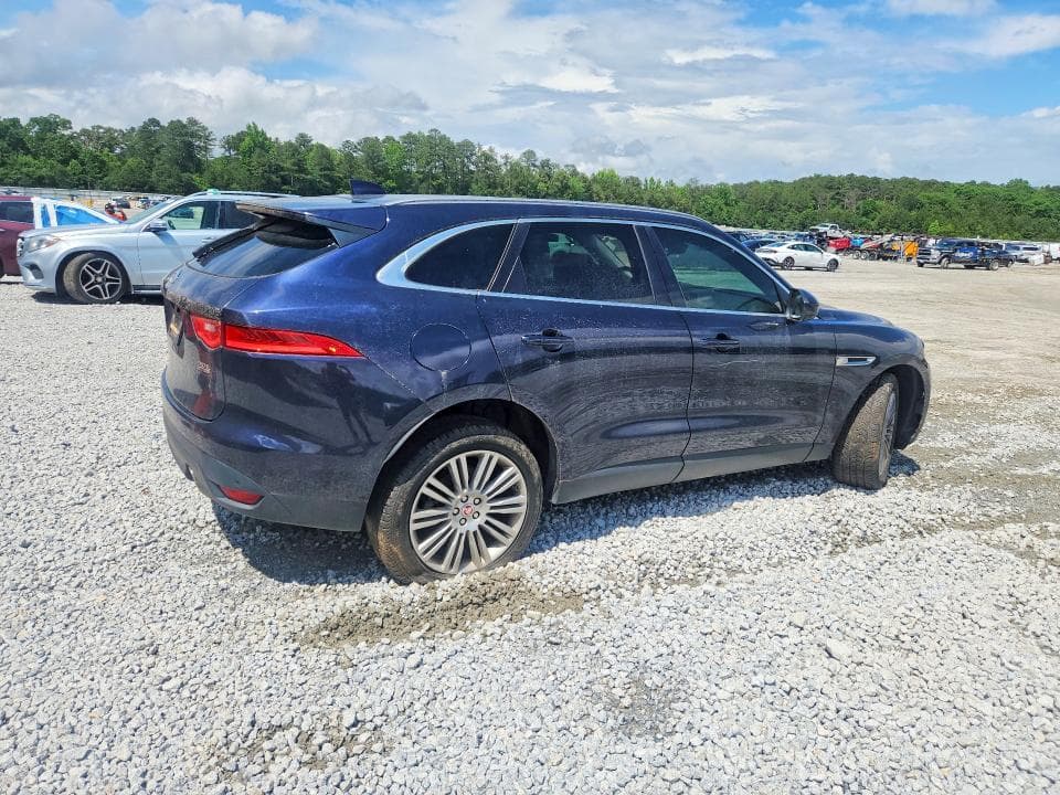 2019 JAGUAR F-PACE PORTFOLIO 3