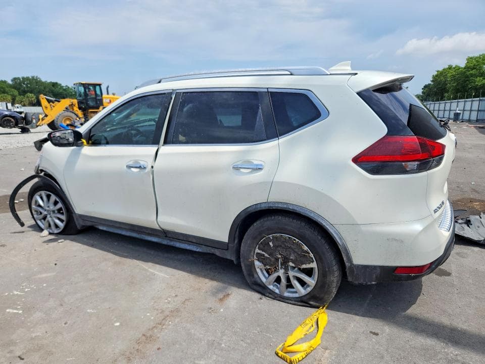 2018 NISSAN ROGUE SV 2
