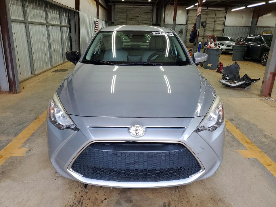 2019 TOYOTA YARIS L L 5