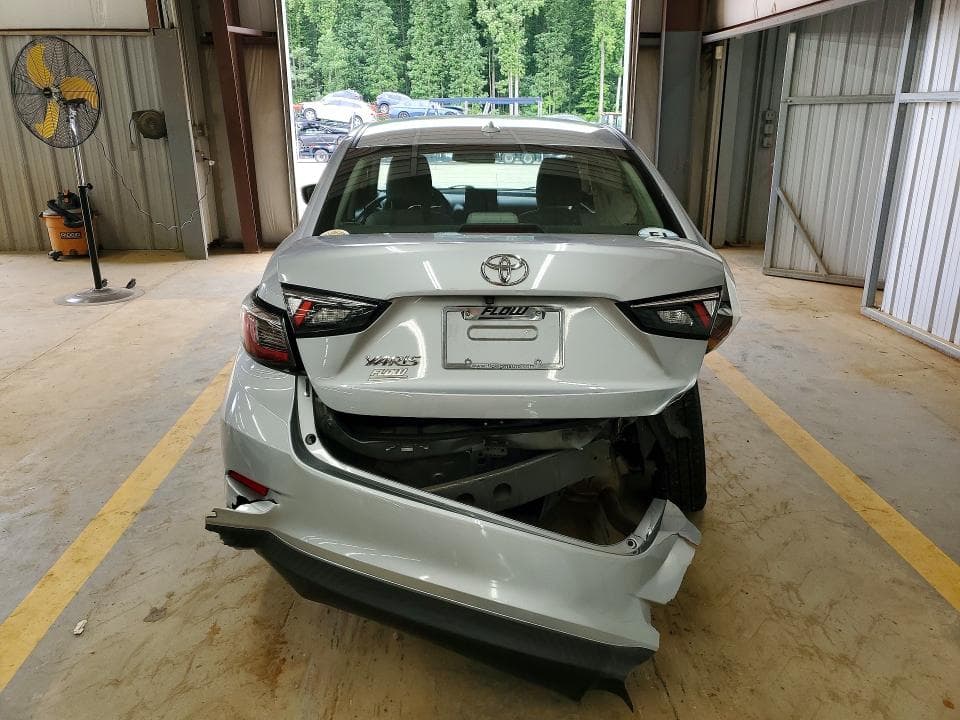 2019 TOYOTA YARIS L L 6