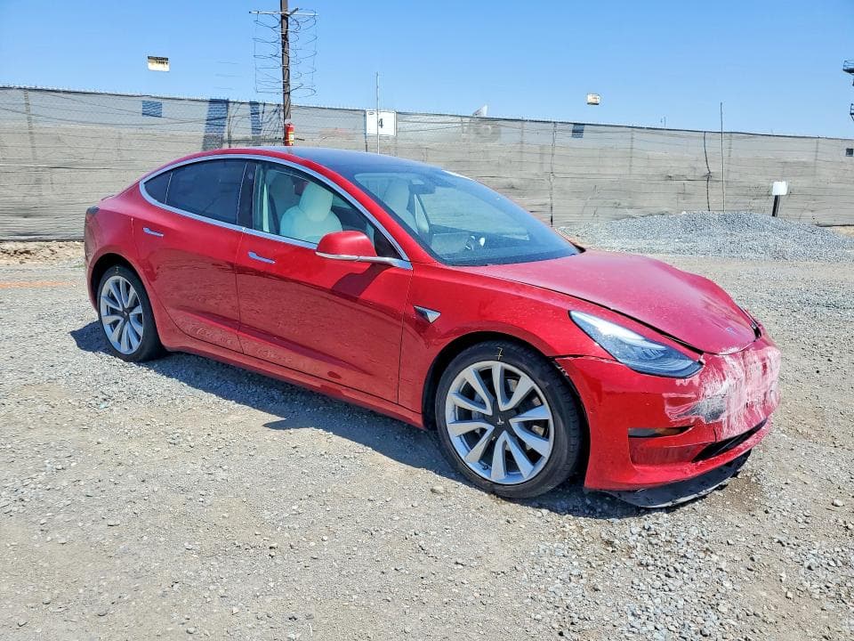 2019 TESLA MODEL 3 4