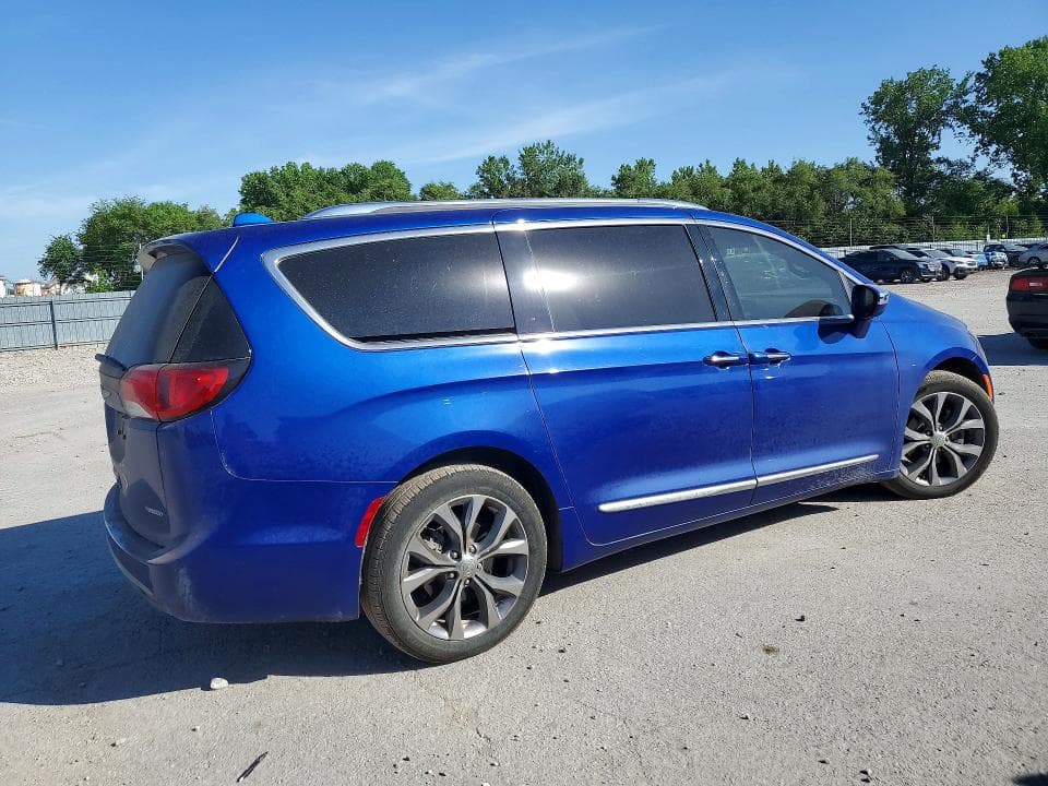 2020 CHRYSLER PACIFICA LIMITED 3
