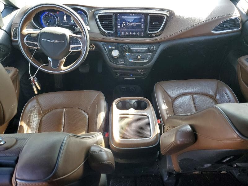2020 CHRYSLER PACIFICA LIMITED 8