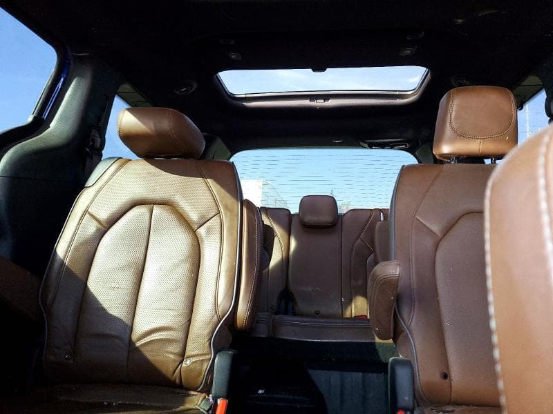 2020 CHRYSLER PACIFICA LIMITED 10