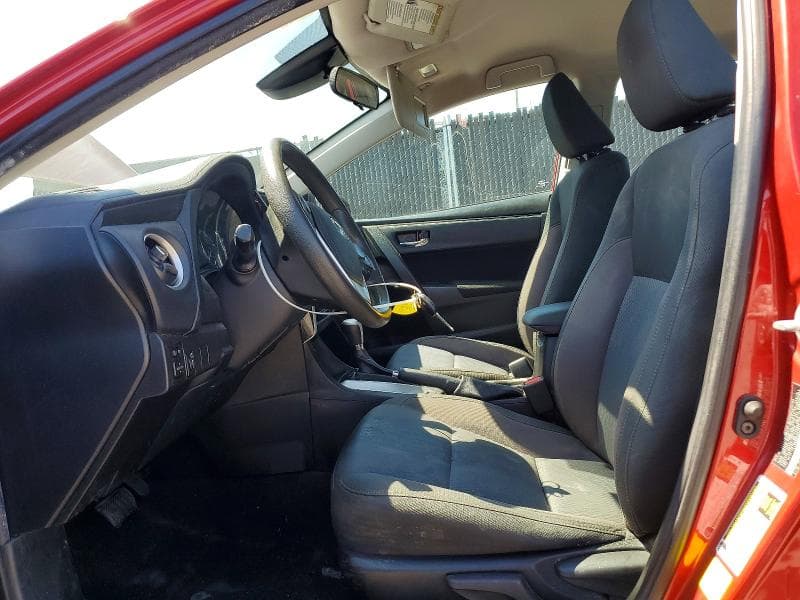 2019 TOYOTA COROLLA LE 7