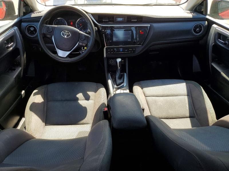 2019 TOYOTA COROLLA LE 8