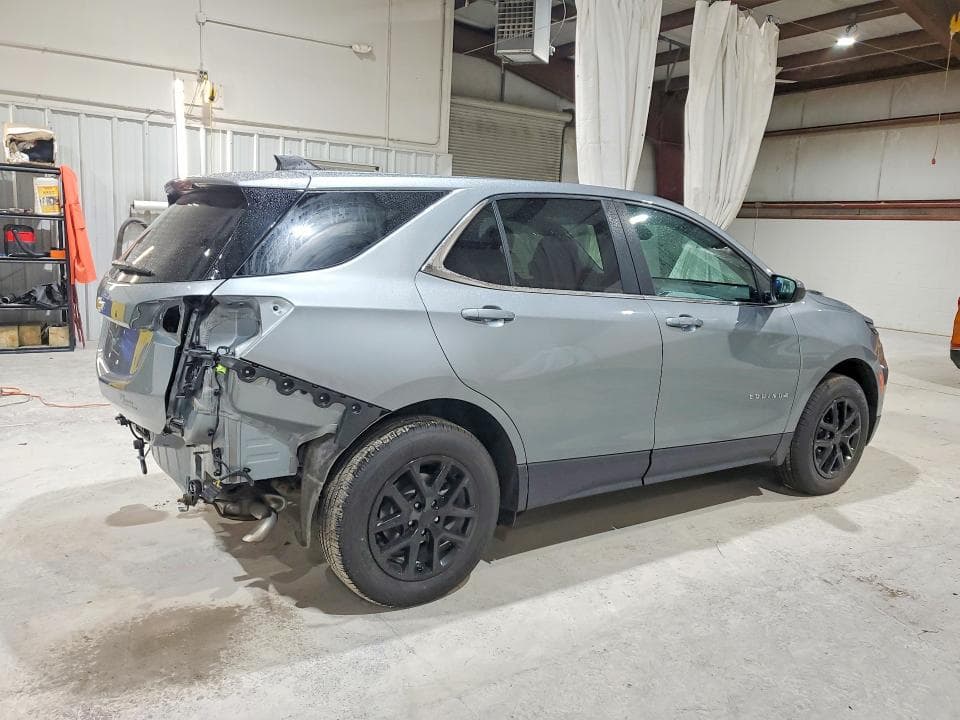 2023 CHEVROLET EQUINOX LT 3