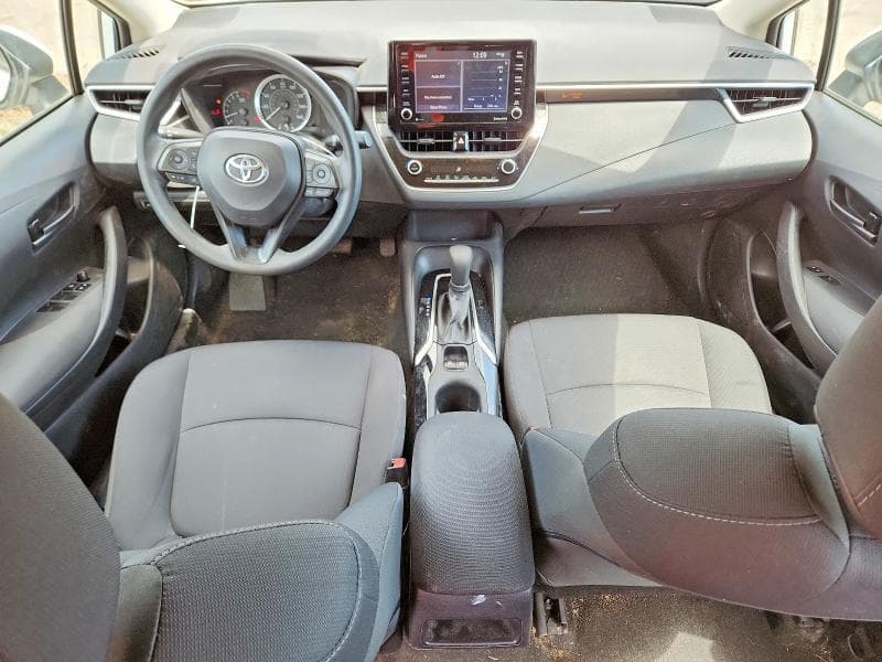 2022 TOYOTA COROLLA LE 8