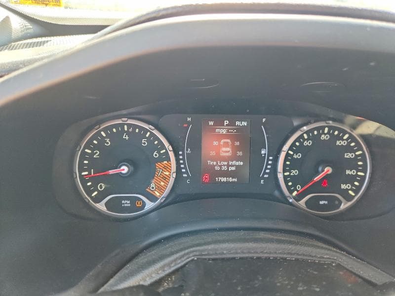 2020 JEEP RENEGADE LATITUDE LATITUDE 9