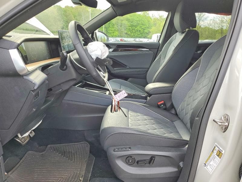 2025 VOLKSWAGEN TIGUAN SEL R-LINE BLACK 7