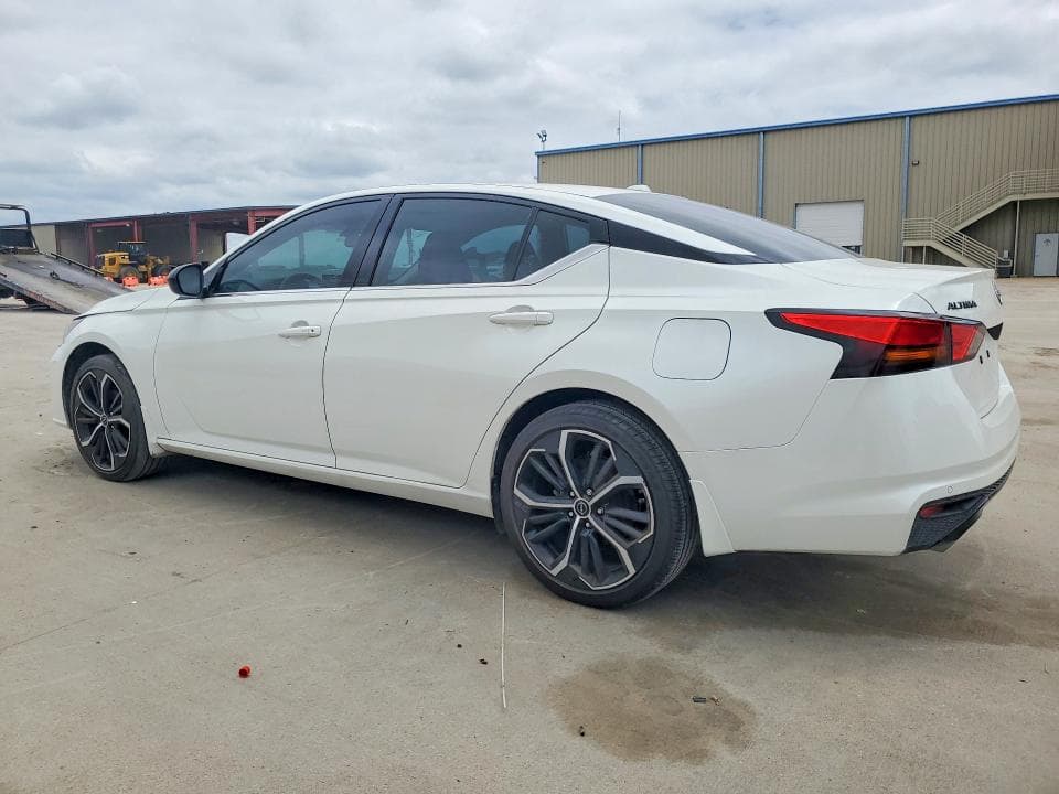 2024 NISSAN ALTIMA 2