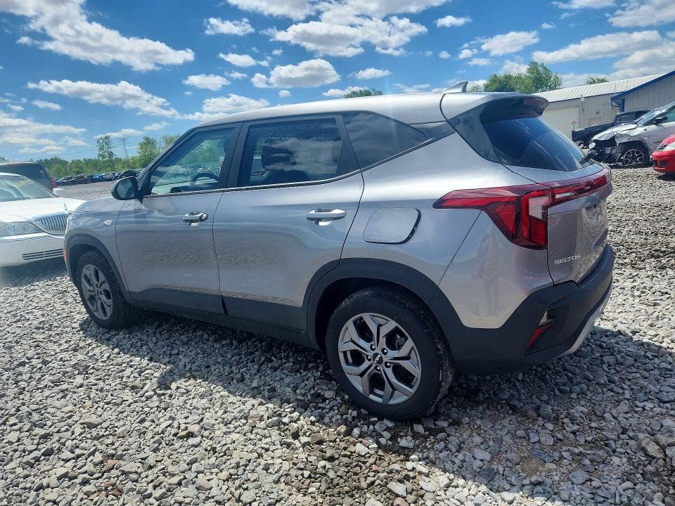 2026 KIA SELTOS LX 2