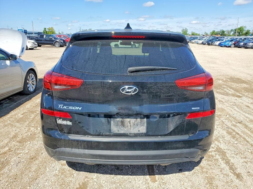 2020 HYUNDAI TUCSON SE 6