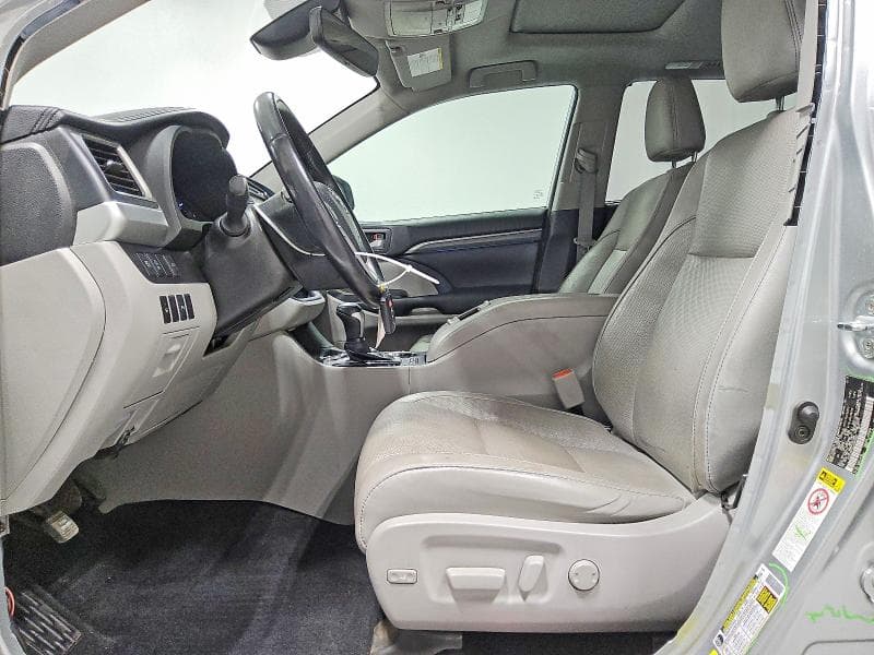 2018 TOYOTA HIGHLANDER LIMITED 7