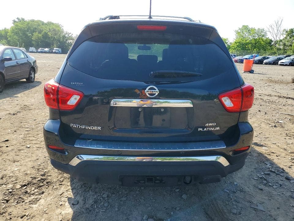 2017 NISSAN PATHFINDER PLATINUM PLATINUM 6