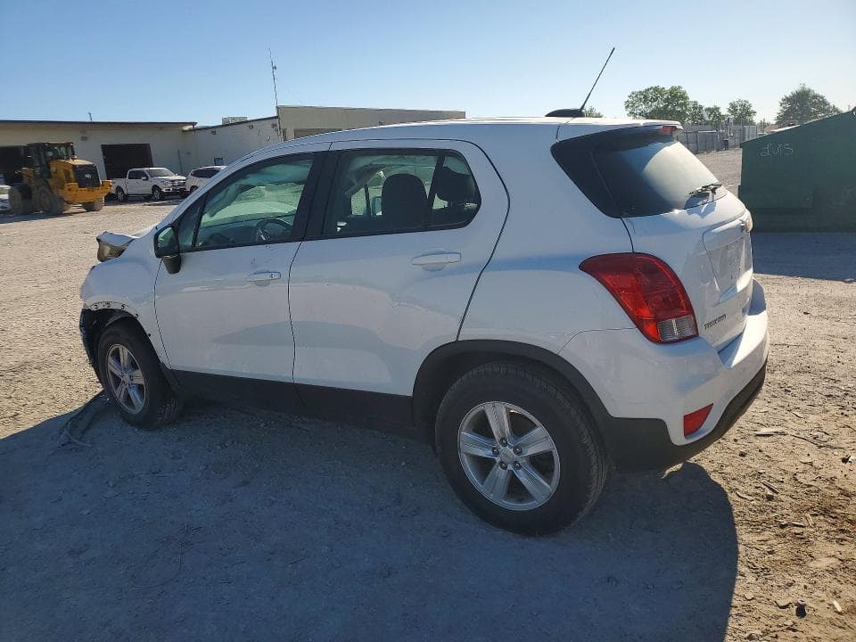 2017 CHEVROLET TRAX LS 2