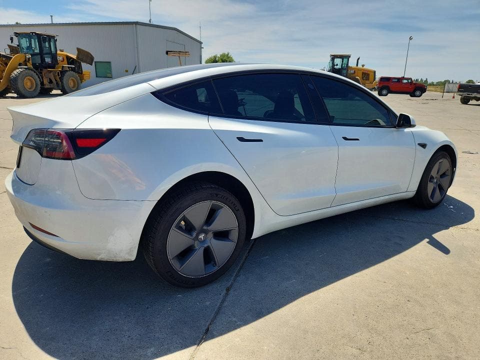 2023 TESLA MODEL 3 3