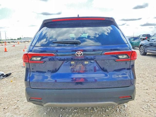 2025 TOYOTA GRAND HIGHLANDER LIMITED 6