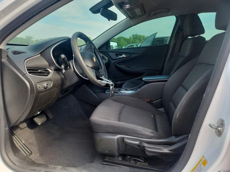 2019 CHEVROLET MALIBU LS 7
