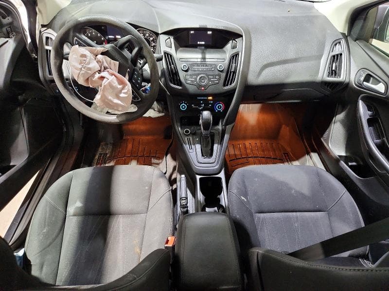 2018 FORD FOCUS SE SE 8