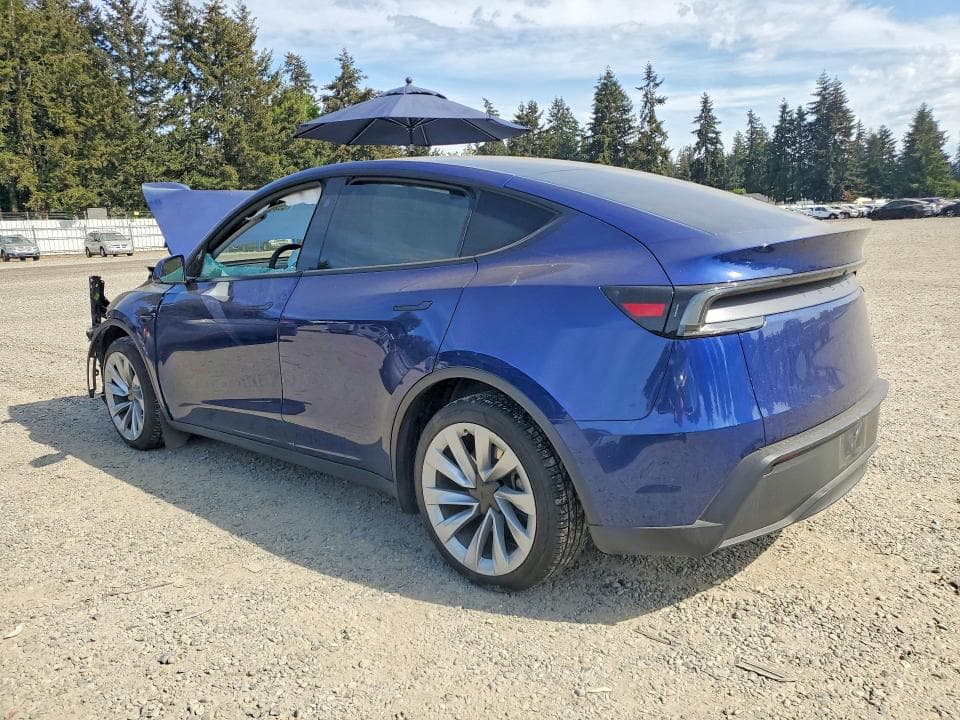 2026 TESLA MODEL Y 2