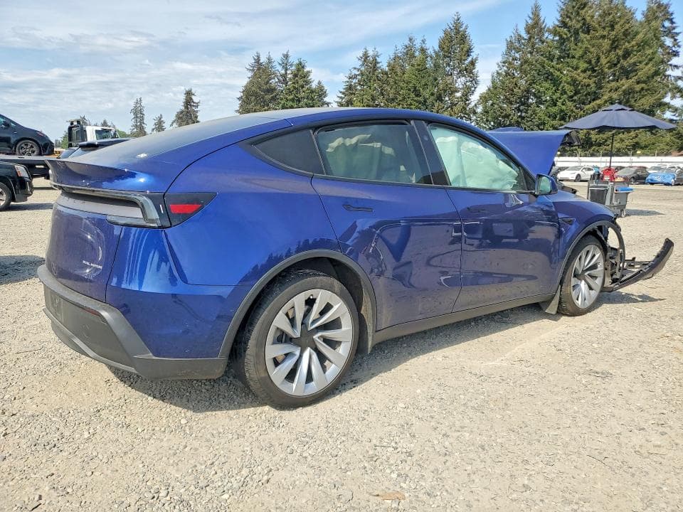 2026 TESLA MODEL Y 3