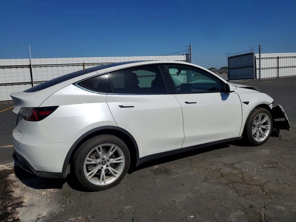 2021 TESLA MODEL Y 3