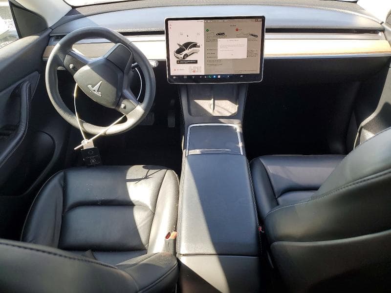 2021 TESLA MODEL Y 8